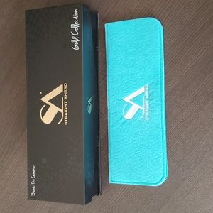 Straight Ahead Gold Collection Straightener